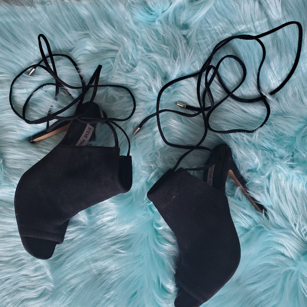 Steve Madden Peep Toe Lace up Heels